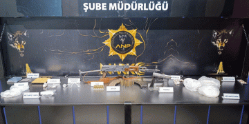 Ankara’da zehir tacirlerine operasyon: 3 gözaltı