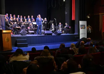 Bursa’da muhtarlar sahneye çıktı