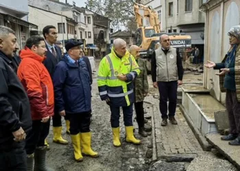 Bursa’da Trilye beldesini sel vurdu