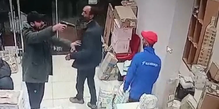 Kargo şubesinde dehşet anları