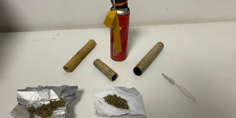Jandarma, uyuşturucu kullananlara göz açtırmıyor
