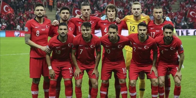 Millilerin uçağı Münih’e iniş yaptı