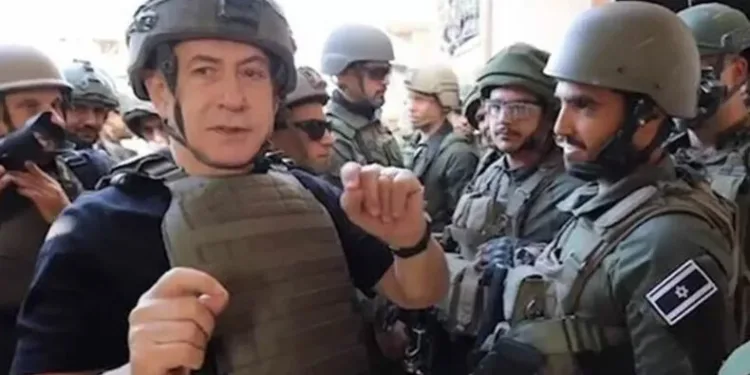 Netanyahu, Gazze Şeridi’nin kuzeyini ziyaret etti