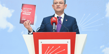CHP milletvekilleri ve başkanları TBMM’de toplandı