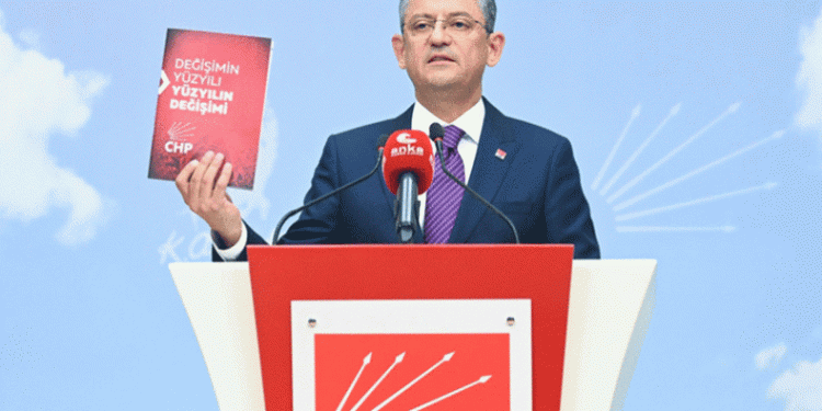 CHP milletvekilleri ve başkanları TBMM’de toplandı
