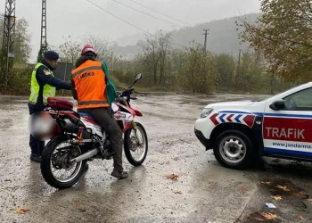 Jandarmadan trafik denetimi