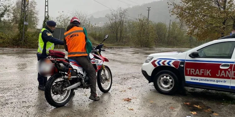 Jandarmadan trafik denetimi