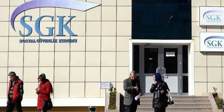 Haksız işsizlik ödeneğine SGK’den denetleme