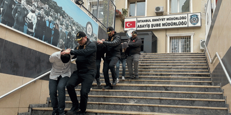 Bağcılar’da “müzikhole almadınız” cinayeti