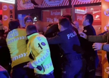Bursa’da alkollü sürücü polis ekiplerine saldırdı