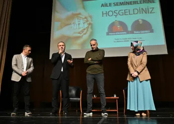 Büyükşehir Belediyesi’nden ‘Güçlü Aile’ semineri