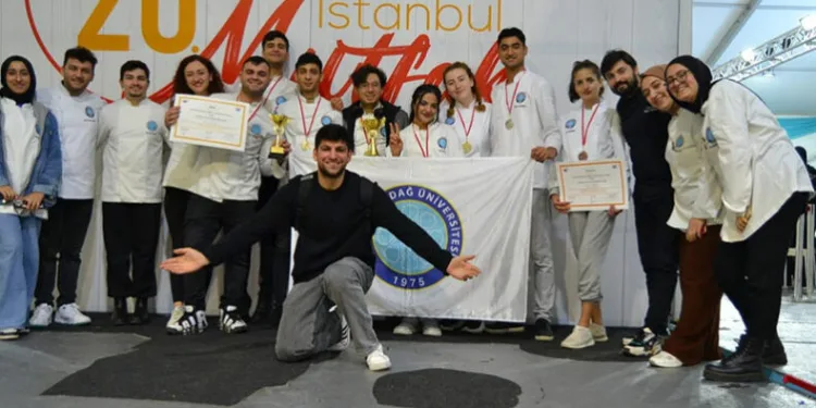 BUÜ’lü aşçılar başarıya doymuyor