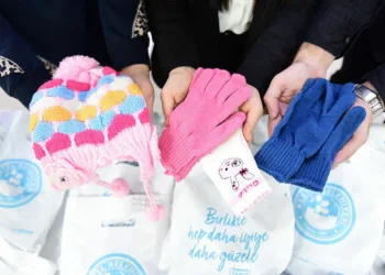 ‘Eller de, yürekler de üşümesin’