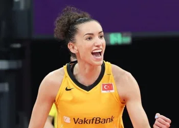 VakıfBank, Dentil Praia’yı 3-0 mağlup etti