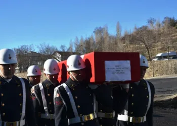 Şehit Uzman Çavuş Yetişen’in naaşı memleketine uğurlandı