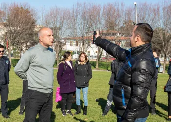 Bursa’da biber gazının etkisini önce kendileri test etti