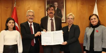 Nilüfer’in genç yüzücüleri başarılarıyla gururlandırdı