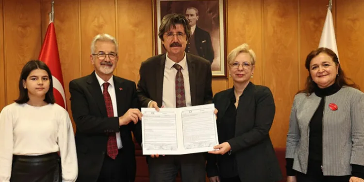 Nilüfer’in genç yüzücüleri başarılarıyla gururlandırdı