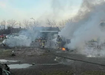 Rusya, Ukrayna’ya füze yağdırdı