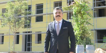 Yıldırım tarihi ayağa kaldırıyor