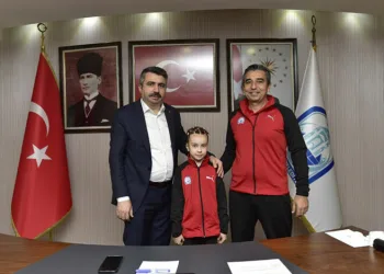 Oktay Yılmaz, şampiyonları ağırladı