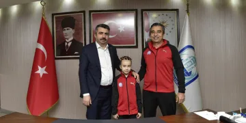 Oktay Yılmaz, şampiyonları ağırladı