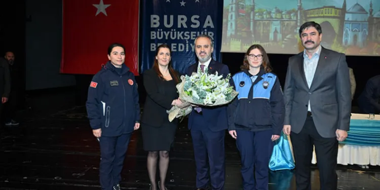 Bursa’da memur maaşlarına tavan ücretten iyileştirme