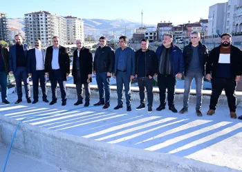 Başkan Güder’in yatırımlarını gezdi