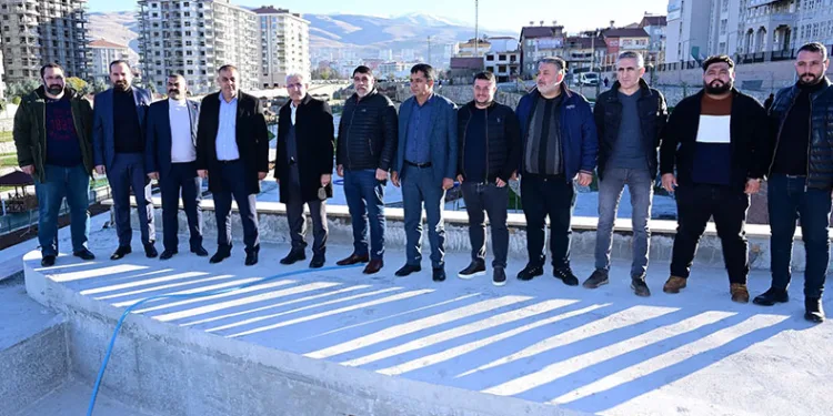 Başkan Güder’in yatırımlarını gezdi