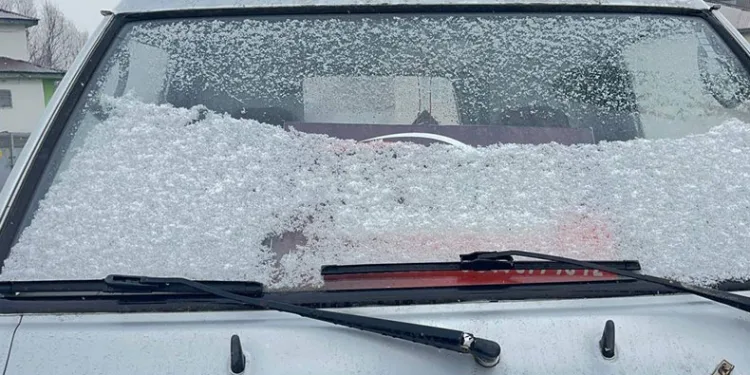 Ağrı’da kar yeniden etkili oldu