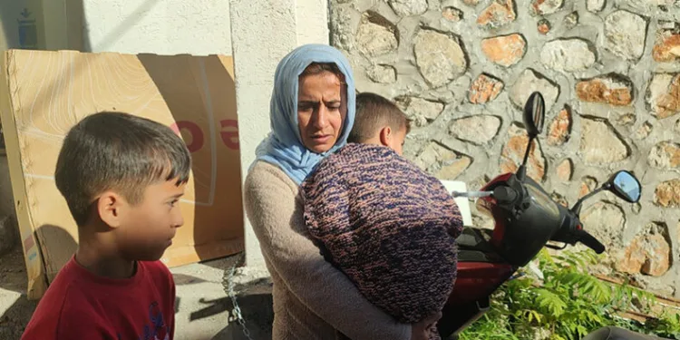 Bursa’da 5 çocuğu ile alevler arasından çıktı