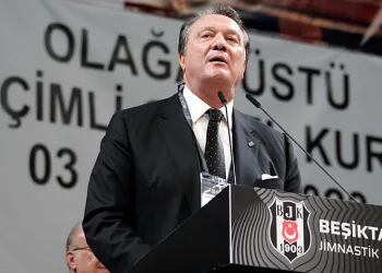 Hasan Arat: “Bugün dik duranların günüdür”