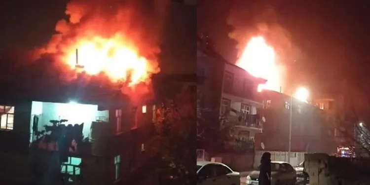 Elazığ’da korkutan çatı yangını