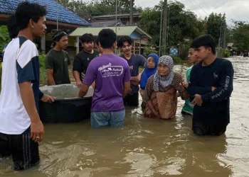 Tayland’ın güneyinde sel felaketi
