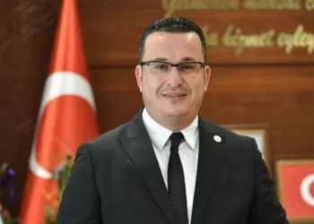 Başkan Kanar, TÜBİTAK 4006 Bilim Fuarı’nda