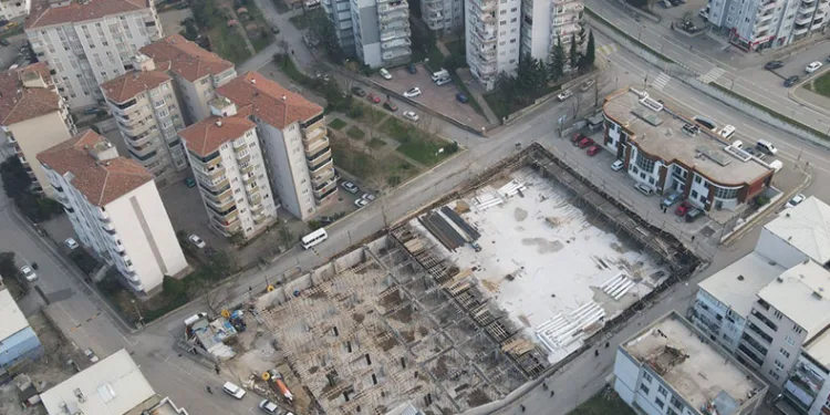Yıldırım Bağlaraltı’na modern pazar yeri