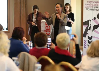 Başkan Filiz İzmir’de kadın adaylarla buluştu