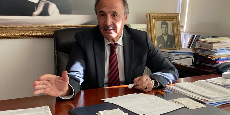 “Özgür Bey’in özür dilemesi lazım”