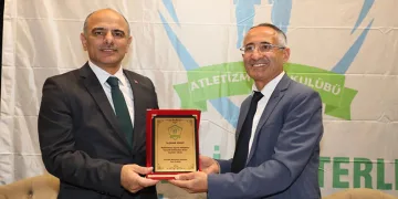 Başarılı atletizmciler yemekte bir araya geldi