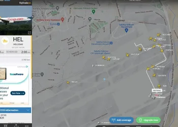 Yeni pistten ilk uçuş yapıldı