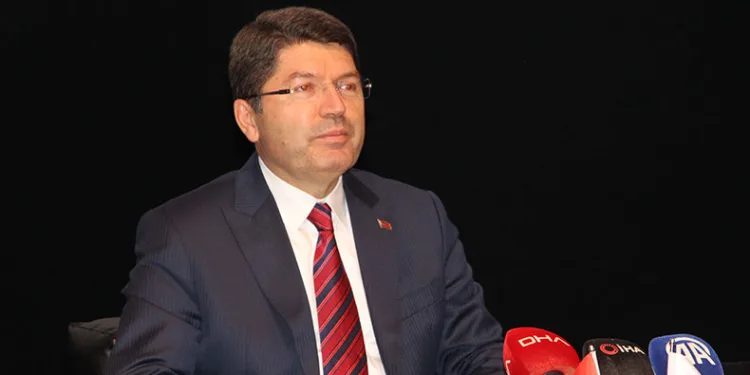 “Ülkemizi şer şebekelerinden temizleyerek yolumuza devam edeceğiz”