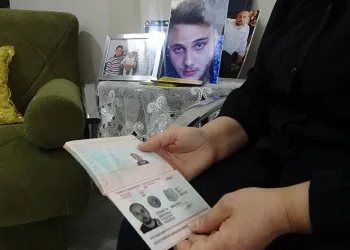 Kaybolan oğlundan 461 gündür haber alamıyor