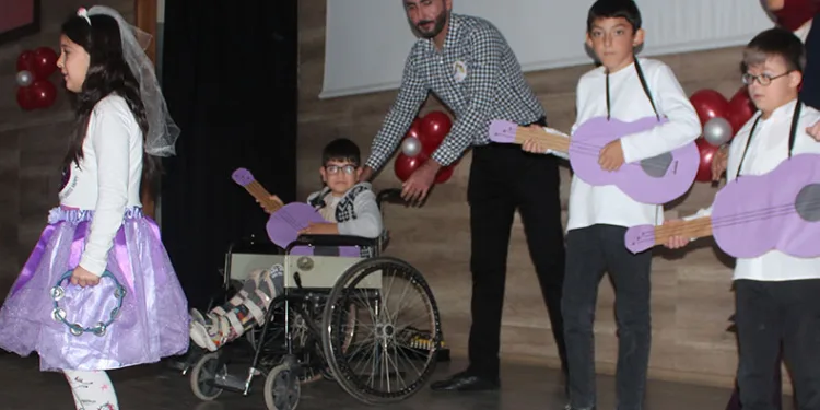 3 Aralık Engelliler Günü kutlandı