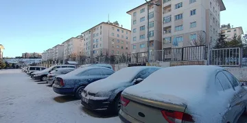 Van’da 138 yol ulaşıma kapandı