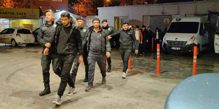 Bursa’da göçmen operasyonu