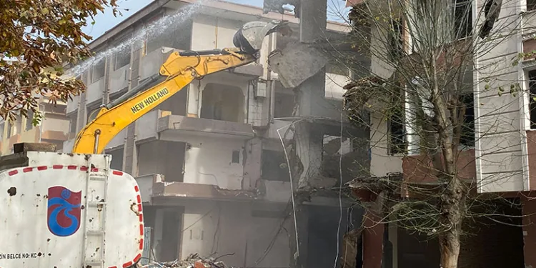 Küçükçekmece’de kentsel dönüşüm çalışmaları devam ediyor