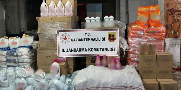 Gaziantep’te 3,5 milyon TL’lik sahte deterjan ele geçirildi