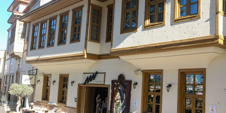 Otel yönetimin yarasa çaresizliği