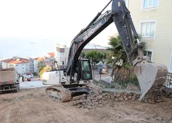 Gemlik’te dört koldan yol atağı