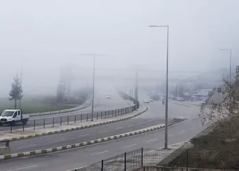 Karabük güne sis ile uyandı